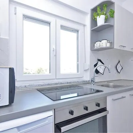 1 Bedroom Cozy Apartment In Bibinje * Bibinje