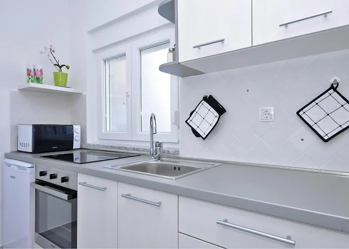 Tezacki Put Iv Апартаменты *